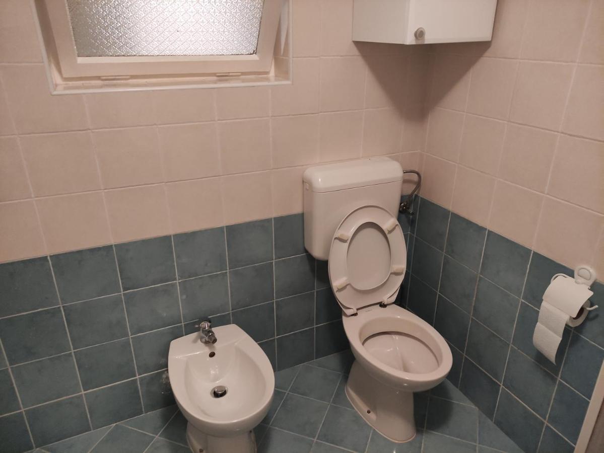 Apartment Valenta Porec Bagian luar foto
